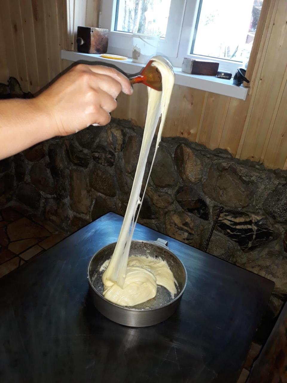 Maxvshi Hotel Ushguli Buitenkant foto